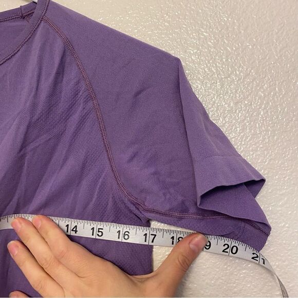 Nike purple lavender stretchy racer running dri fit compression fitted t shirt M - Picture 9 of 9
